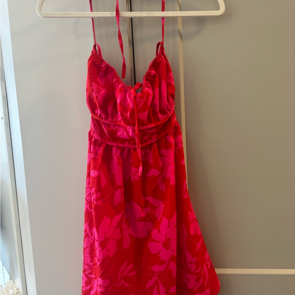 Elegant Pink Floral Mini Dress